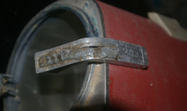 Electrolux ZA65 input end plate clamp